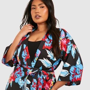 BooHoo+ Floral Belted Kimono Size 24